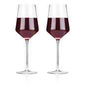 Stemmed Wine Glasses 
